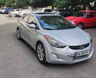 Frontansicht eines Mietwagens Hyundai Elantra in Tiflis, Georgien ✓ Auto Nr.4783. ✓ Automatisch TM ✓ 1 Bewertungen.