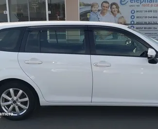 Autovermietung Toyota Corolla Fielder Nr.5026 Automatisch am Flughafen Paphos, ausgestattet mit einem 1,6L Motor ➤ Von Charalambos auf Zypern.