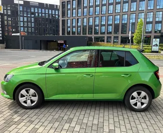 Autovermietung Skoda Fabia Nr.4892 Automatisch in Prag, ausgestattet mit einem 1,2L Motor ➤ Von Alexandr in der Tschechischen Republik.