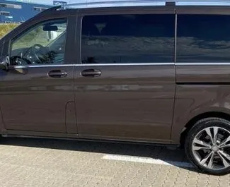 Autovermietung Mercedes-Benz V-Class L Nr.5342 Automatisch am Flughafen Wien, ausgestattet mit einem 3,0L Motor ➤ Von Semen in Österreich.