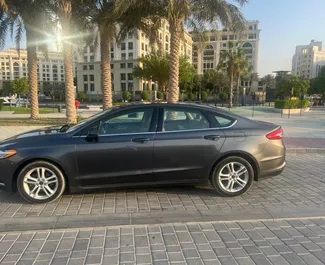 Autovermietung Ford Fusion Sedan Nr.4866 Automatisch in Dubai, ausgestattet mit einem 2,5L Motor ➤ Von Ahme in VAE.