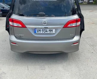 Benzin 3,5L Motor von Nissan Quest 2012 zur Miete in Kutaisi.