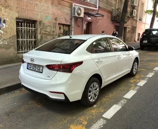 Mietwagen Hyundai Accent 2019 in Georgien, mit Benzin-Kraftstoff und  PS ➤ Ab 126 GEL pro Tag.