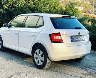 Autovermietung Skoda Fabia Nr.5431 Automatisch in Becici, ausgestattet mit einem 1,2L Motor ➤ Von Filip in Montenegro.