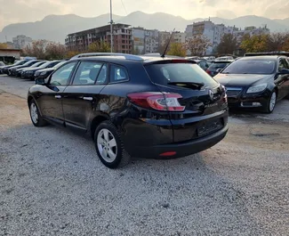 Autovermietung Renault Megane SW Nr.5519 Automatisch am Flughafen Burgas, ausgestattet mit einem 2,0L Motor ➤ Von Trayan in Bulgarien.