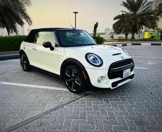 Autovermietung Mini Cooper S Nr.5654 Automatisch in Dubai, ausgestattet mit einem L Motor ➤ Von Karim in VAE.