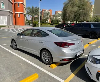 Mieten Sie ein Hyundai Elantra in Dubai VAE