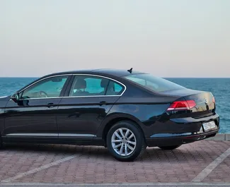 Mietwagen Volkswagen Passat 2018 in Montenegro, mit Diesel-Kraftstoff und 150 PS ➤ Ab 45 EUR pro Tag.