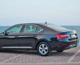 Mietwagen Skoda Superb 2019 in Montenegro, mit Diesel-Kraftstoff und 150 PS ➤ Ab 45 EUR pro Tag.