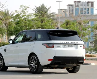 Benzin 4,0L Motor von Land Rover Range Rover Sport 2021 zur Miete in Dubai.