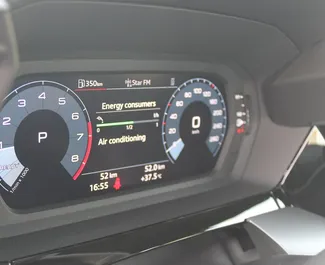 Audi A3 Sedan 2023 zur Miete verfügbar in Dubai, mit Kilometerbegrenzung 250 km/Tag.