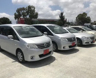 Autovermietung Nissan Serena Nr.3966 Automatisch in Limassol, ausgestattet mit einem 2,0L Motor ➤ Von Alexandr auf Zypern.