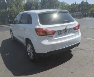 Vermietung Mitsubishi Outlander Sport. Wirtschaft, Komfort, SUV, Crossover Fahrzeug zur Miete in Georgien ✓ Kaution Einzahlung von 150 GEL ✓ Versicherungsoptionen KFZ-HV, VKV Plus.