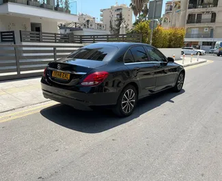 Diesel 2,2L Motor von Mercedes-Benz C-Class 2019 zur Miete in Limassol.