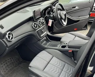 Frontansicht eines Mietwagens Mercedes-Benz GLA-Class in Limassol, Zypern ✓ Auto Nr.5925. ✓ Automatisch TM ✓ 0 Bewertungen.