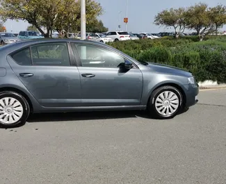 Autovermietung Skoda Octavia Nr.3888 Automatisch in Limassol, ausgestattet mit einem 1,6L Motor ➤ Von Leo auf Zypern.