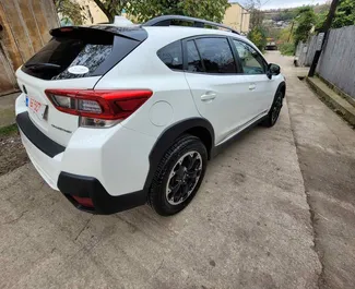 Benzin 2,0L Motor von Subaru Crosstrek 2021 zur Miete in Tiflis.