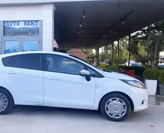 Autovermietung Ford Fiesta Nr.6343 Schaltgetriebe in Tirana, ausgestattet mit einem 1,4L Motor ➤ Von Aldi in Albanien.