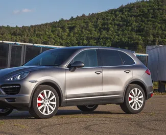 Autovermietung Porsche Cayenne Turbo Nr.6289 Automatisch in Tiflis, ausgestattet mit einem 4,8L Motor ➤ Von Evgenii in Georgien.