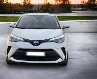 Mietwagen Toyota C-HR 2020 in Georgien, mit Benzin-Kraftstoff und 150 PS ➤ Ab 115 GEL pro Tag.