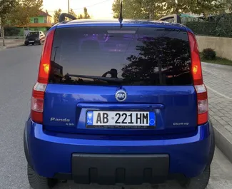 Vermietung Fiat Panda 4x4. Wirtschaft, Komfort, Crossover Fahrzeug zur Miete in Albanien ✓ Kaution Einzahlung von 100 EUR ✓ Versicherungsoptionen KFZ-HV, VKV Komplett, Ausland.