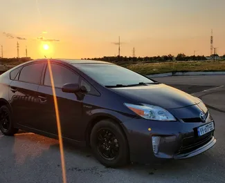 Autovermietung Toyota Prius Nr.6600 Automatisch in Tiflis, ausgestattet mit einem 1,8L Motor ➤ Von Iliko in Georgien.