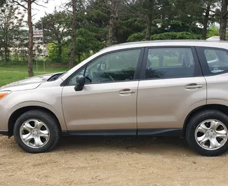 Benzin 2,5L Motor von Subaru Forester 2015 zur Miete in Tiflis.