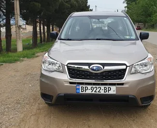 Frontansicht eines Mietwagens Subaru Forester in Tiflis, Georgien ✓ Auto Nr.2119. ✓ Automatisch TM ✓ 2 Bewertungen.