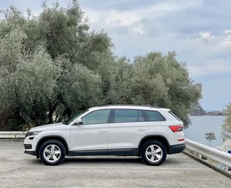 Skoda Kodiaq 2021 mit Antriebssystem Frontantrieb, verfügbar in Budva.