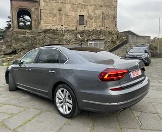 Vermietung Volkswagen Passat. Komfort, Premium Fahrzeug zur Miete in Georgien ✓ Kaution Keine Kaution ✓ Versicherungsoptionen KFZ-HV, VKV Komplett, Insassen, Diebstahlschutz.