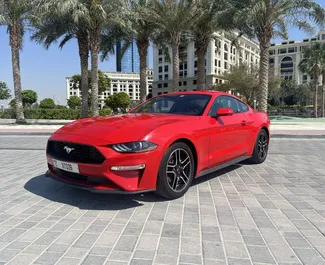 Frontansicht eines Mietwagens Ford Mustang Coupe in Dubai, VAE ✓ Auto Nr.5118. ✓ Automatisch TM ✓ 1 Bewertungen.