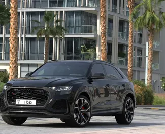 Frontansicht eines Mietwagens Audi RS Q8 in Dubai, VAE ✓ Auto Nr.6645. ✓ Automatisch TM ✓ 0 Bewertungen.