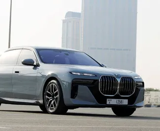 Autovermietung BMW 735i Nr.6648 Automatisch in Dubai, ausgestattet mit einem 6,0L Motor ➤ Von Akil in VAE.