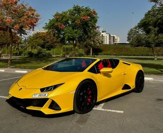 Frontansicht eines Mietwagens Lamborghini Huracan Evo Cabrio in Dubai, VAE ✓ Auto Nr.6802. ✓ Automatisch TM ✓ 0 Bewertungen.