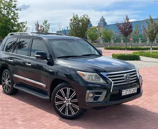 Frontansicht eines Mietwagens Lexus LX570 in Eriwan, Armenien ✓ Auto Nr.6769. ✓ Automatisch TM ✓ 0 Bewertungen.