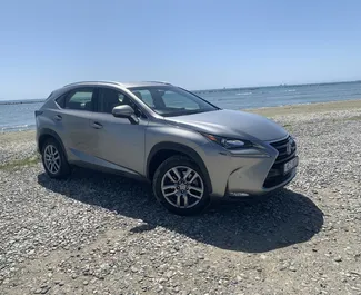 Frontansicht eines Mietwagens Lexus NX in Larnaca, Zypern ✓ Auto Nr.6807. ✓ Automatisch TM ✓ 1 Bewertungen.