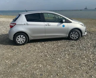 Autovermietung Toyota Vitz Nr.6830 Automatisch in Larnaca, ausgestattet mit einem 1,3L Motor ➤ Von Maxim auf Zypern.