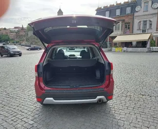 Subaru Forester Limited 2020 zur Miete verfügbar in Tiflis, mit Kilometerbegrenzung unbegrenzte.