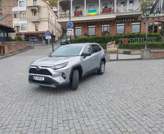 Frontansicht eines Mietwagens Toyota Rav4 in Tiflis, Georgien ✓ Auto Nr.6791. ✓ Automatisch TM ✓ 1 Bewertungen.