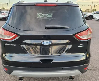 Benzin 2,0L Motor von Ford Escape 2016 zur Miete in Tiflis.