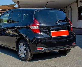 Benzin 1,2L Motor von Nissan Note 2019 zur Miete in Larnaca.