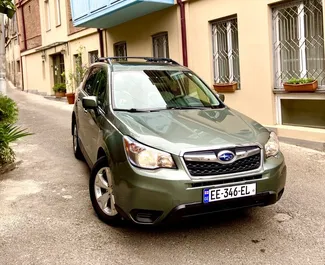 Frontansicht eines Mietwagens Subaru Forester in Tiflis, Georgien ✓ Auto Nr.7167. ✓ Automatisch TM ✓ 0 Bewertungen.