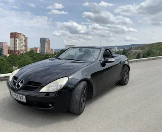 Frontansicht eines Mietwagens Mercedes-Benz SLK Cabrio in Tiflis, Georgien ✓ Auto Nr.7141. ✓ Automatisch TM ✓ 1 Bewertungen.