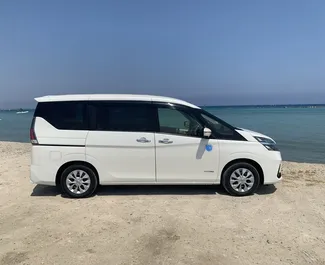 Autovermietung Nissan Serena Nr.7088 Automatisch in Larnaca, ausgestattet mit einem 2,0L Motor ➤ Von Maxim auf Zypern.