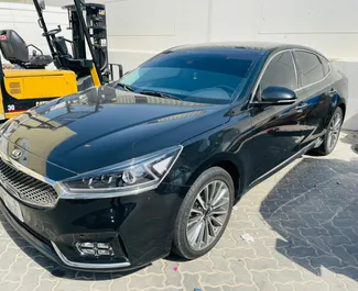 Frontansicht eines Mietwagens Kia Cadenza in Dubai, VAE ✓ Auto Nr.7109. ✓ Automatisch TM ✓ 0 Bewertungen.