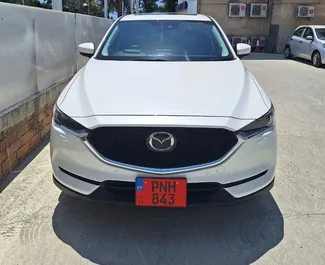 Frontansicht eines Mietwagens Mazda CX-5 in Limassol, Zypern ✓ Auto Nr.7234. ✓ Automatisch TM ✓ 0 Bewertungen.