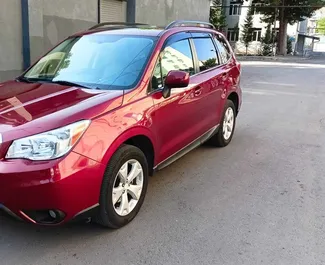 Frontansicht eines Mietwagens Subaru Forester in Tiflis, Georgien ✓ Auto Nr.7273. ✓ Automatisch TM ✓ 0 Bewertungen.