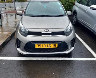 Frontansicht eines Mietwagens Kia Picanto auf Mauritius Flughafen, Mauritius ✓ Auto Nr.7328. ✓ Automatisch TM ✓ 1 Bewertungen.