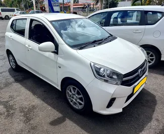 Autovermietung Perodua Axia Nr.7330 Automatisch auf Mauritius Flughafen, ausgestattet mit einem 1,0L Motor ➤ Von Jaabir auf Mauritius.