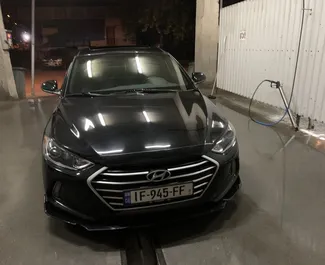 Frontansicht eines Mietwagens Hyundai Elantra in Tiflis, Georgien ✓ Auto Nr.7381. ✓ Automatisch TM ✓ 0 Bewertungen.